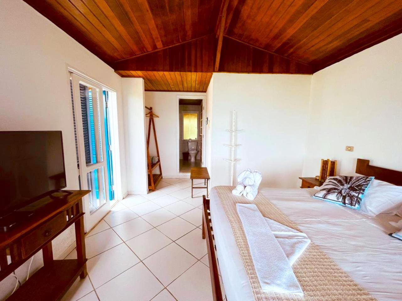 Velinn Pousada 8 Ilhas Ilhabela Exterior photo